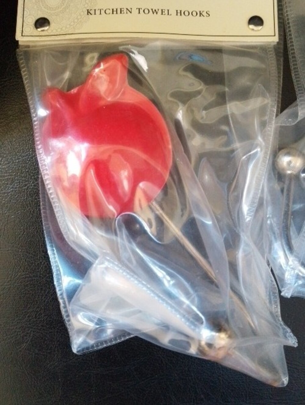 NWT Fun and Quirky Red Apple Shaped Kitchen Towel Hooks - Set of 2 - Picture 5 of 12